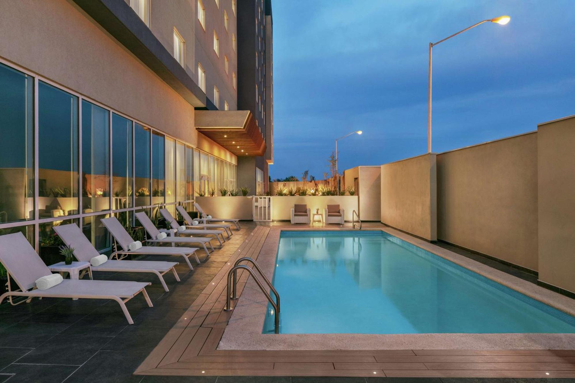 Hampton Inn By Hilton Monterrey Apodaca Kültér fotó